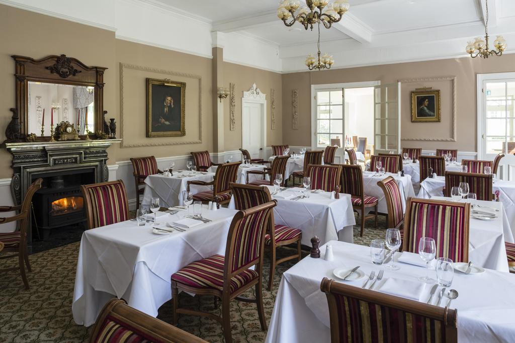 The Lake Country House Hotel & Spa Llangammarch Wells Extérieur photo